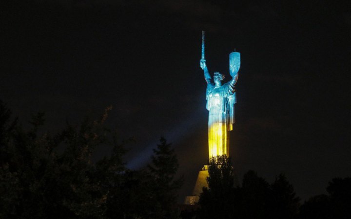 В Україні оновили правила встановлення пам’ятників і монументів