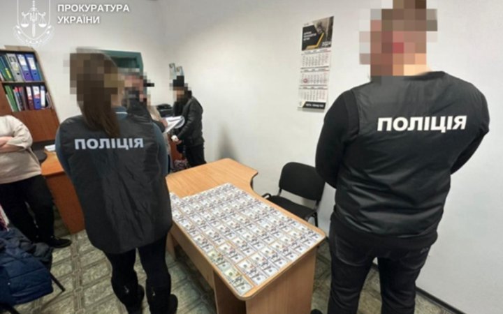 ​Експосадовицю МСЕК засудили до 5 років позбавлення волі за вимагання грошей за встановлення інвалідності