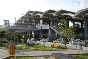 В Греции в здание телекомпании бросили гранату
