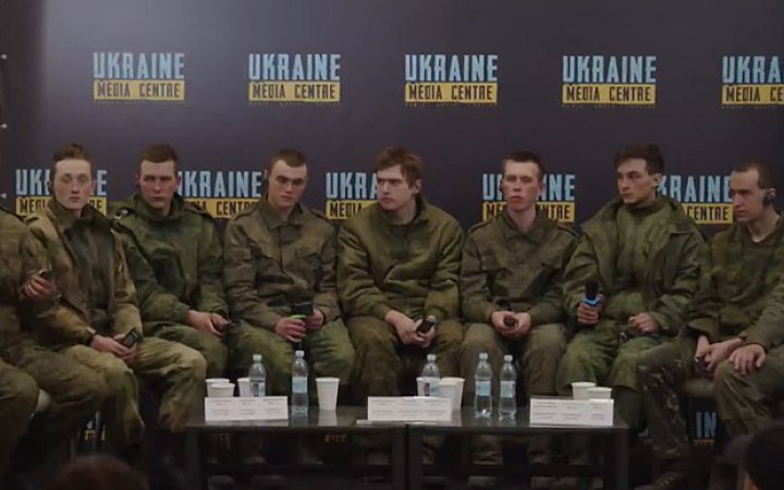 "Дали по ржавому автомату и штык-ножу": пленные мобилизованные студенты из "ДНР" рассказали, как оказались на войне