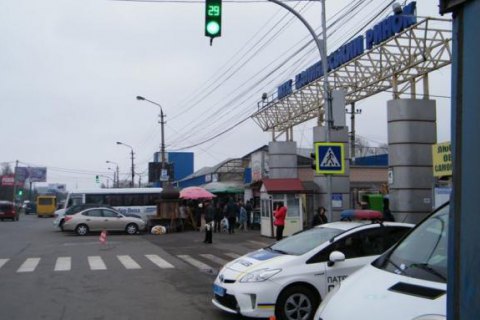 Мэр Черновцов пообещал возобновление работы Калиновского рынка, несмотря на "красную" зону