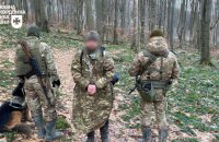 Прикордонники затримали девʼятьох чоловіків, які збиралися незаконно потрапити до Словаччини