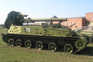 Минобороны: аэропорт "Луганск" был оставлен после обстрела из "Тюльпанов"
