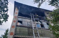 У Бахмуті рятувальники ліквідували дві пожежі від російських обстрілів, є потерпілий