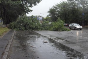 Стихия на Николаевщине уничтожила крыши трех школ