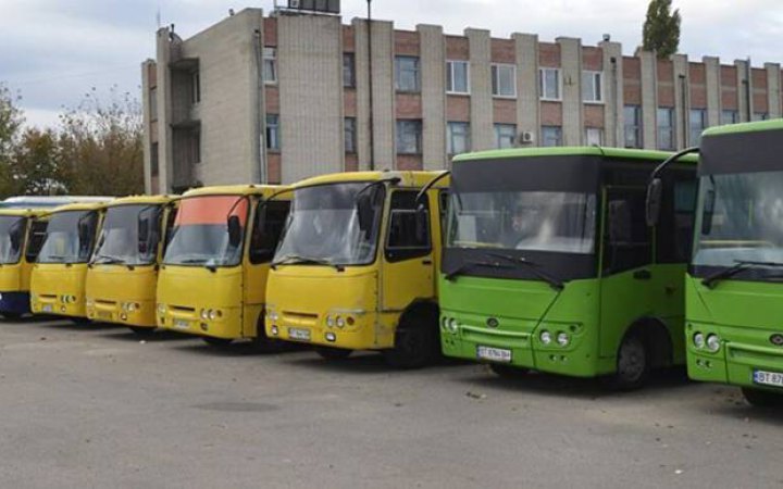 Влада Херсона внесла зміни у роботу громадського транспорту