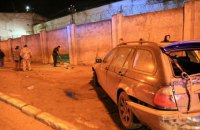 В Одессе автомобиль на еврономерах пробил дыру в стене исправительной колонии