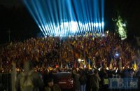 Напередодні другої річниці вторгнення у Львові над могилами українських Героїв засвітили промені пам'яті