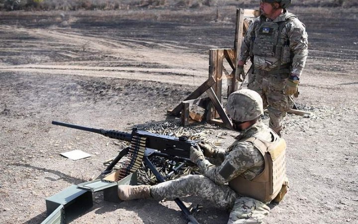 На фронті за добу відбулося 37 бойових зіткнень, - Генштаб