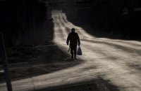 “Двері в хату не закриваю, раптом він вночі прийде”. Як в Україні (не) шукають зниклих безвісти на Донбасі