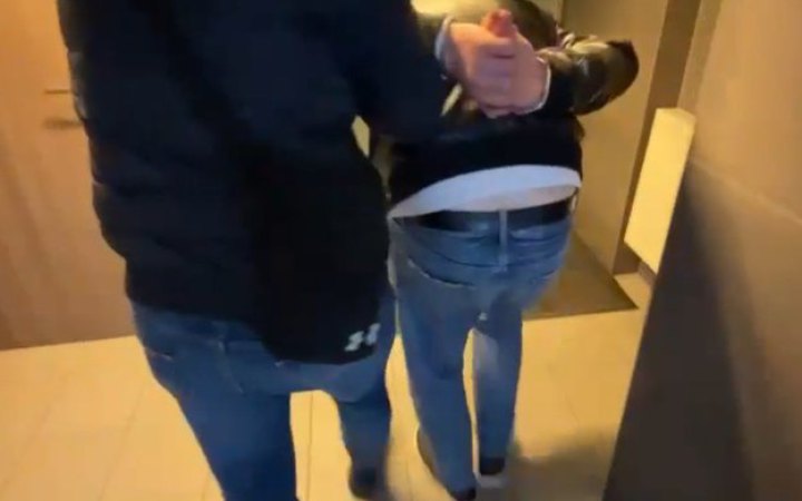 Польські правоохоронці затримали українця, в якого вкрали 4 млн злотих