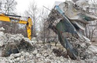 Хвилі нищівної декомунізації: в Україні продовжують руйнувати культурну спадщину радянського періоду