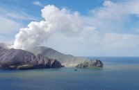 Количество жертв извержения вулкана в Новой Зеландии достигло 15 человек