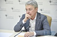 Потратить "1000 гривен за вакцинацию" можно будет в течение четырех месяцев