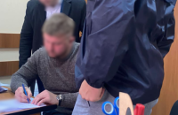 Викрито схему продажу автомобілів, які ввозили в Україну для потреб ЗСУ
