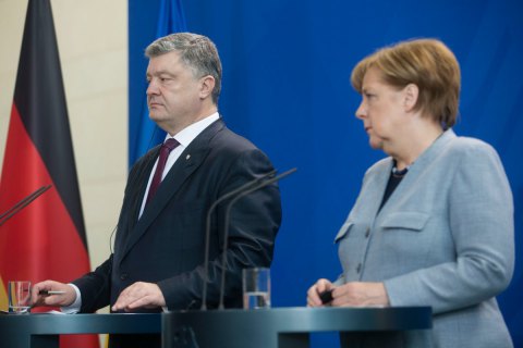 Порошенко насчитал 23 российских военных в украинских тюрьмах