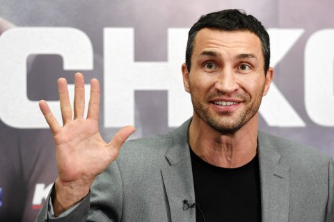 Володимир Кличко прийняв рішення остаточно "повісити рукавички на цвях"