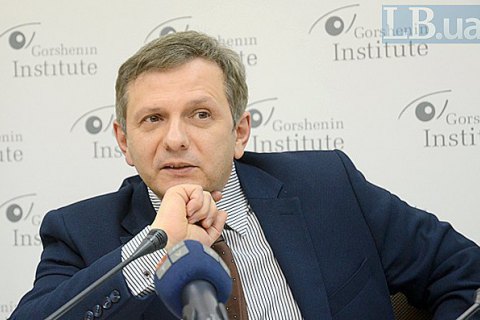 Новый глава НБУ должен разбираться в макроэкономике, - Устенко