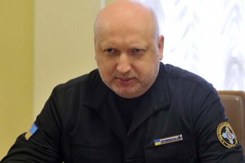 Турчинов: мы начинаем метр за метром освобождать оккупированную территорию