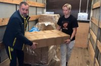 Павелко та Мілевський волонтерять