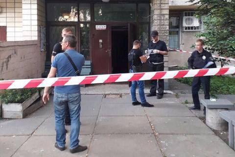В Днепровском районе Киева в подъезде дома застрелили мужчину (обновлено)