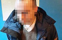 В метро Киева с ножом напали на пассажира 