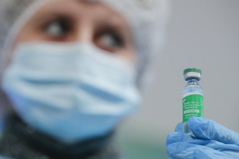 Минздрав: вторая доза после Covishield может быть корейской AstraZeneca, но не Pfizer или Sinovac