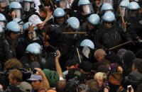 В Словении недовольные политикой власти подрались с полицией