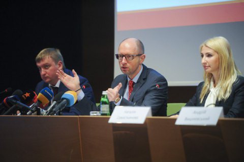 С октября в госорганах не смогут требовать у людей справки, - Минюст