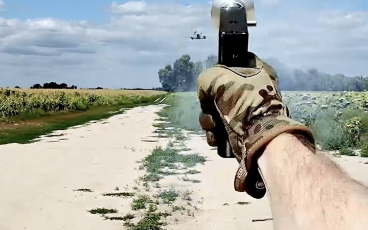 "Допоможи захисникам повернутися живими та здоровими", - "Українська команда" проводить Різдвяний збір на антидронові сіткомети