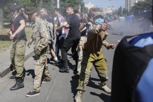 Мосийчук взял на поруки участника столкновений на Марше равенства