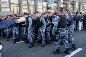 "Беркут" готовится очистить центр Киева от сторонников Тимошенко