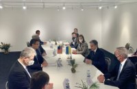 Кулеба обсудил с Блинкеном и Боррелем жесткие санкции против России в случае новой агрессии