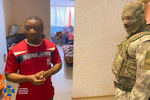 СБУ разоблачила мошенников, которые продавали подделку на вакцину Pfizer в Россию и Индию