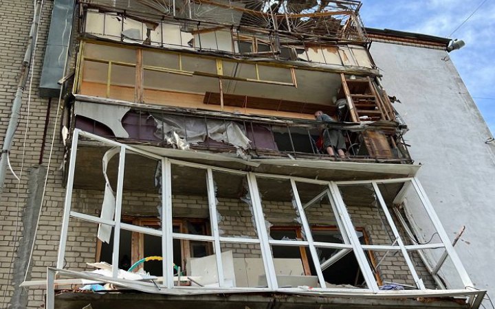 Окупанти вночі обстріляли спальні райони Миколаєва, є загиблі і поранені (оновлено)