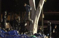 В США более 250 человек арестованы при ликвидации лагерей протестующих