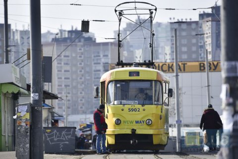 ​КГГА назвала маршруты общественного транспорта, которые останутся на время карантина