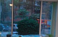 У Києві внаслідок російської атаки пошкоджено адмінбудівлю Державної податкової служби