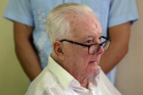 На Кубі помер соратник Фіделя Кастро