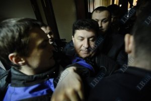 Киевляне захватили кабинет Попова