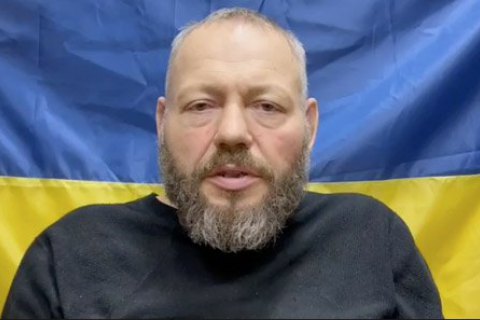 СБУ показала, як полонений підполковник росіян закликав окупантів скласти зброю