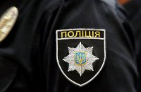 В Киеве на Троещине пьяный мужчина избил патрульную полицейскую
