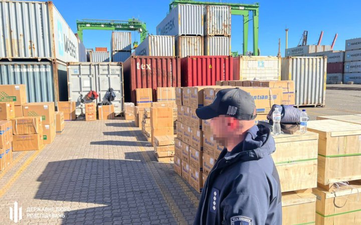 На Одеській митниці виявили схему приховування товарів від розмитнення