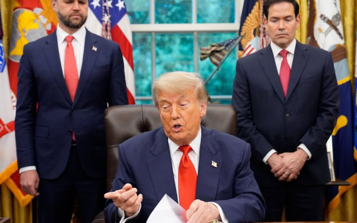 FT: Трамп пригрозив НАТО "поганим майбутнім" у випадку відмови допомогти розблокувати Ормузьку протоку
