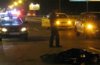 ДТП в Киеве: погиб пешеход, перебегавший дорогу в неположенном месте
