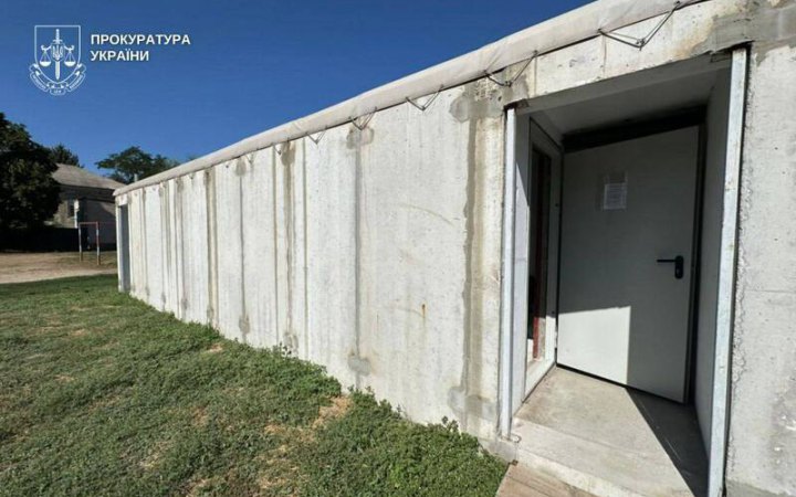 На Херсонщині планують встановити 227 мобільних укриттів на шкільних маршрутах