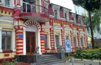 ​Хмельницький військкомат прокоментував інцидент зі своїми працівниками, які спробували забрати чоловіка з лікарні 