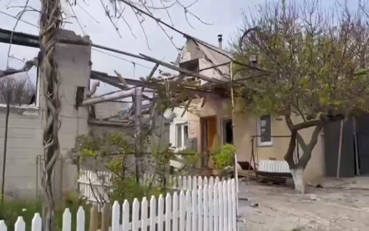 Российские войска обстреляли село Каменское под Запорожьем