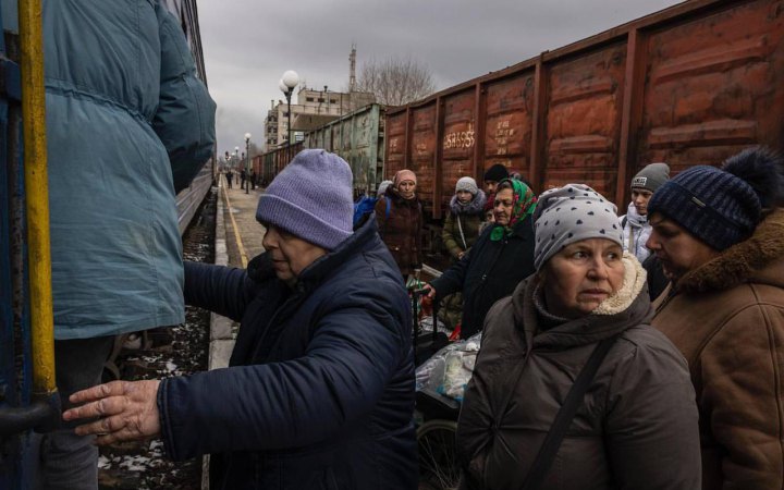 У Куп’янській громаді Харківщини почали обов’язкову евакуацію родин із дітьми та маломобільних жителів 