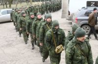 У Маріуполі окупанти відновили "призов" до армії